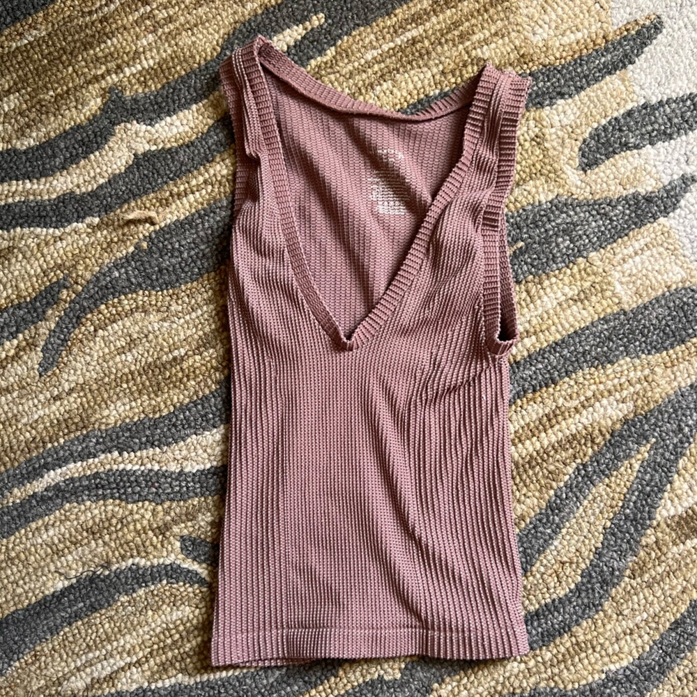 Free People Mauve Ribbed V-Neck Tank Top